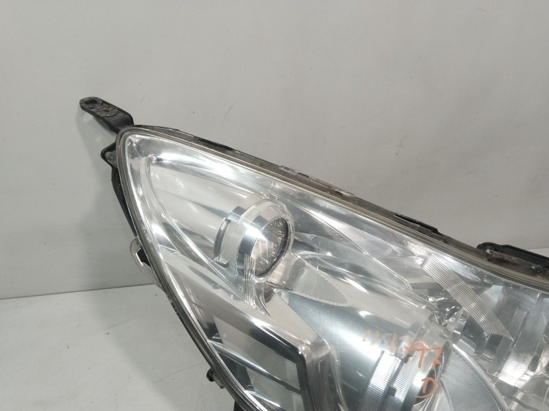 Recambio de faro derecho para subaru legacy v (bm) 2.5 gt awd (bm9) referencia OEM IAM 84001AJ111  