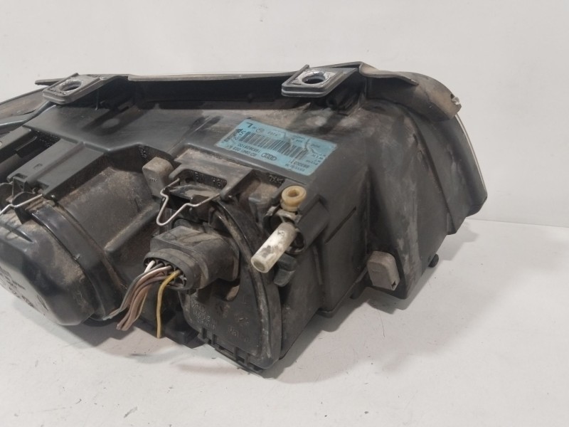 Recambio de faro izquierdo para audi a4 b5 (8d2) 1.8 t referencia OEM IAM 1853625100  