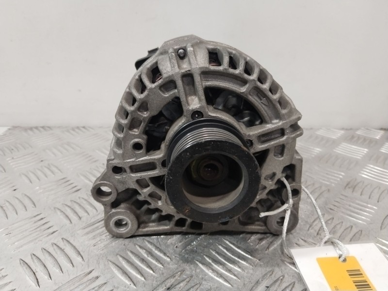 Recambio de alternador para seat cordoba (6l2) 1.4 16v referencia OEM IAM 038903018RX  