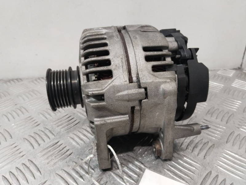 Recambio de alternador para seat cordoba (6l2) 1.4 16v referencia OEM IAM 038903018RX  