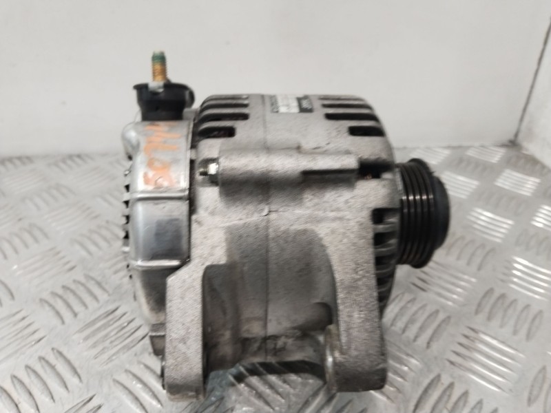 Recambio de alternador para kia carnival / grand carnival iii (vq) 2.9 crdi referencia OEM IAM 373004X900  