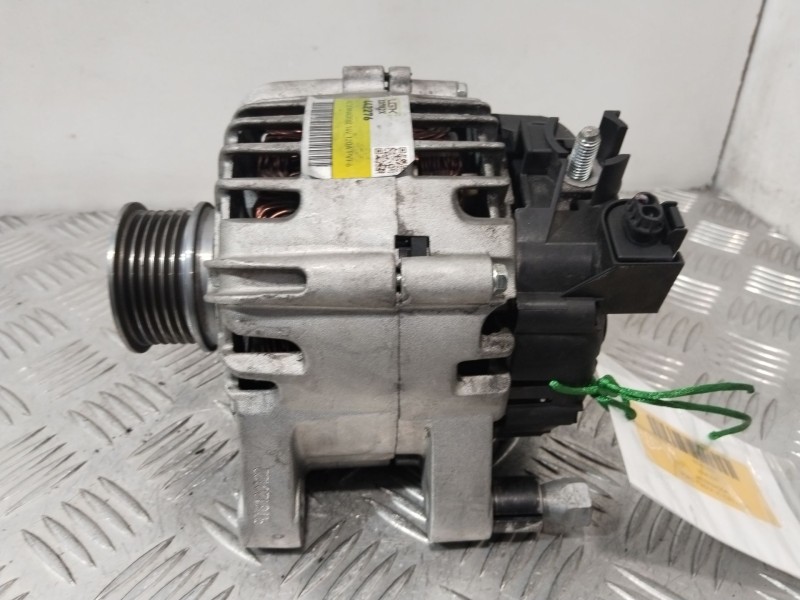 Recambio de alternador para ford fiesta vi (cb1, ccn) 1.4 tdci referencia OEM IAM 1506299  