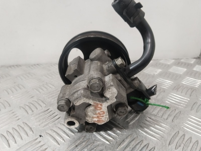 Recambio de bomba direccion para kia carnival / grand carnival iii (vq) 2.9 crdi referencia OEM IAM 0K55232600D  
