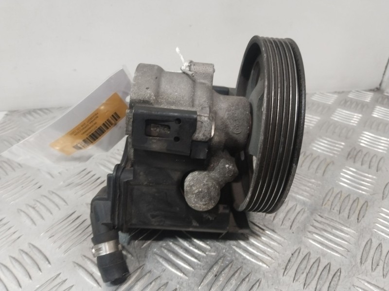 Recambio de bomba direccion para peugeot 206 cc (2d) 1.6 referencia OEM IAM 9636868880  
