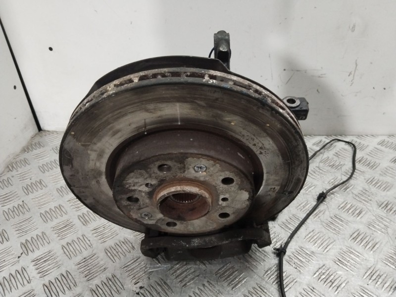 Recambio de mangueta delantera derecha para suzuki sx4 rw (ey) gl referencia OEM IAM 4511179J51  