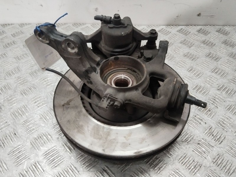 Recambio de mangueta delantera izquierda para hyundai i30 (fd) 1.4 referencia OEM IAM 517152R000  