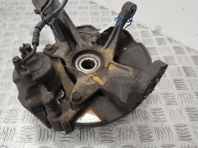 Recambio de mangueta delantera derecha para mazda 6 hatchback (gg) 2.0 di (gg14) referencia OEM IAM GP9A3302X  