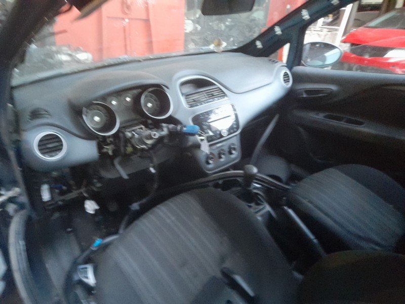 fiat punto (199_) del año 2011