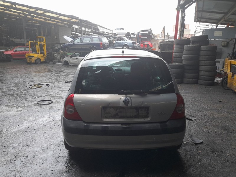 renault clio ii (bb_, cb_) del año 2001