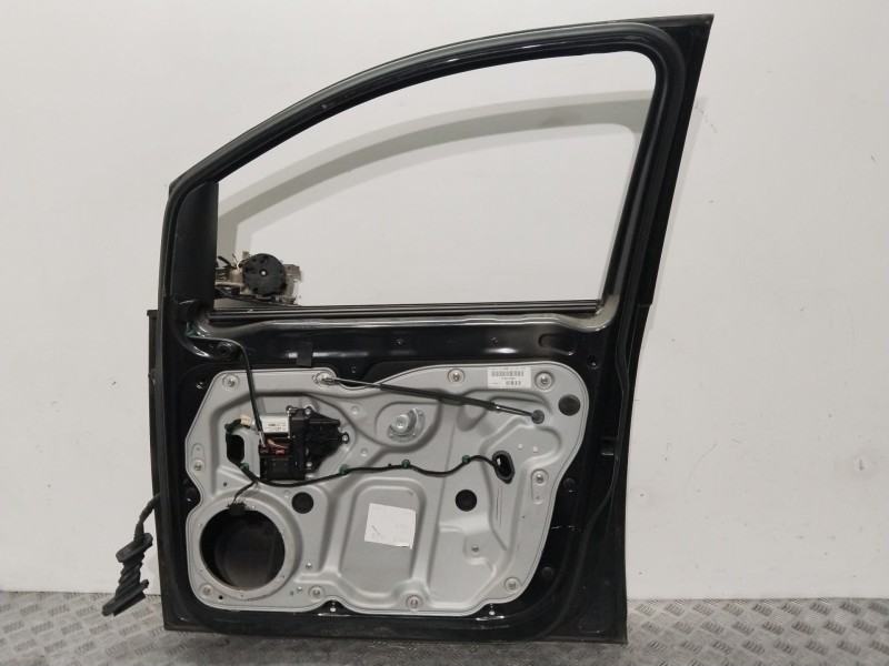 Recambio de puerta delantera derecha para volkswagen touran (1t1, 1t2) 2.0 tdi 16v referencia OEM IAM 1T0831056AB  