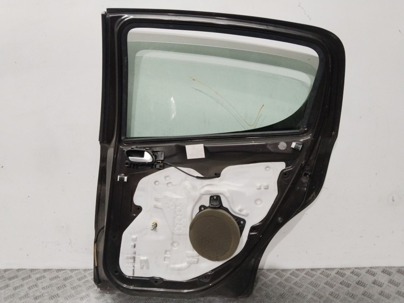 Recambio de puerta trasera derecha para peugeot 207/207+ (wa_, wc_) 1.4 hdi referencia OEM IAM 9008S6  