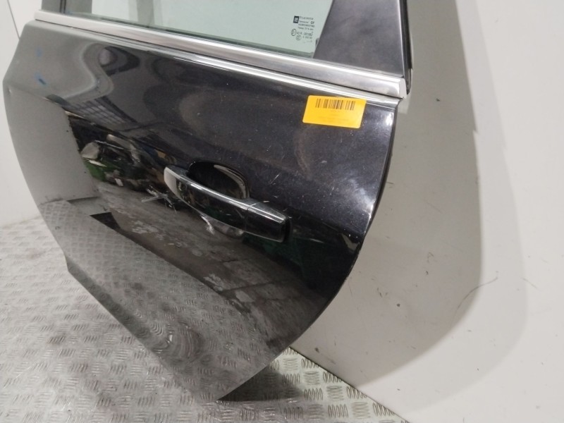 Recambio de puerta trasera izquierda para opel astra j (p10) 1.6 (68) referencia OEM IAM 13285610  