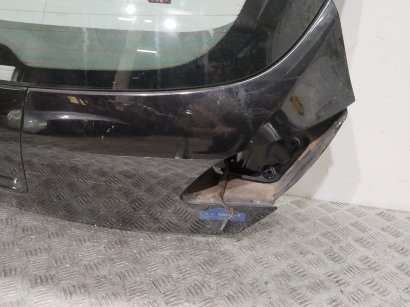 Recambio de porton trasero para opel astra j (p10) 1.6 (68) referencia OEM IAM 13372624  