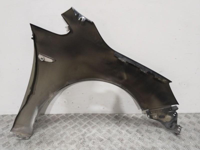 Recambio de aleta delantera izquierda para opel astra j (p10) 1.6 (68) referencia OEM IAM 13390002  