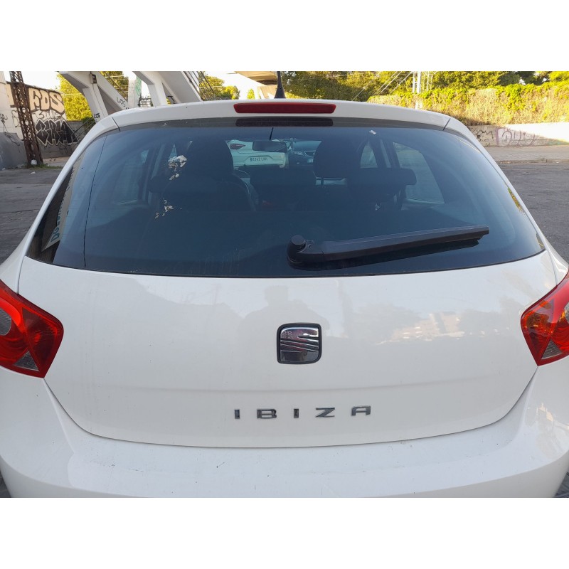PORTON TRASERO 6J4827024 