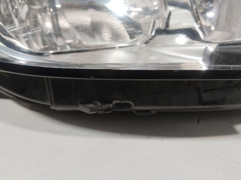 Recambio de faro derecho para peugeot 308 i (4a_, 4c_) 1.6 thp 16v referencia OEM IAM 9677522980  