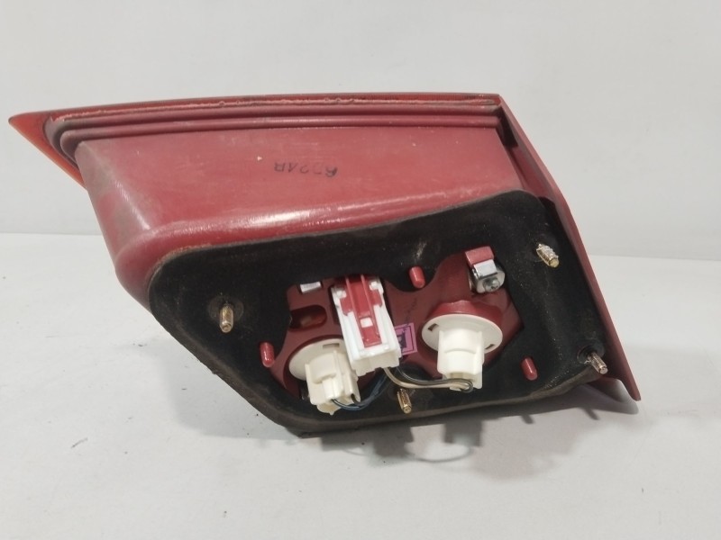 Recambio de piloto porton trasero derecho para chevrolet lacetti (j200) 1.6 referencia OEM IAM 96551217  