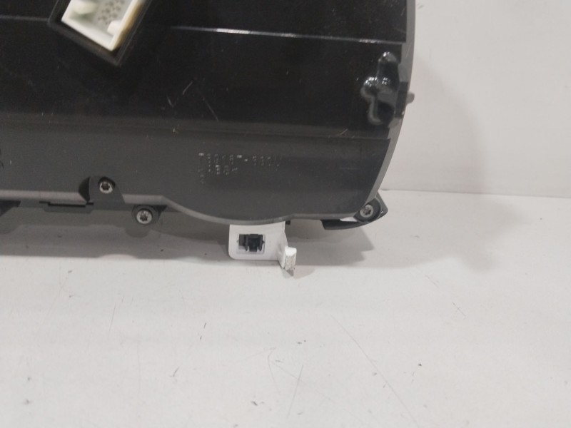 Recambio de cuadro instrumentos para citroën c3 iii (sx) 1.2 vti 82 referencia OEM IAM 982305838000  