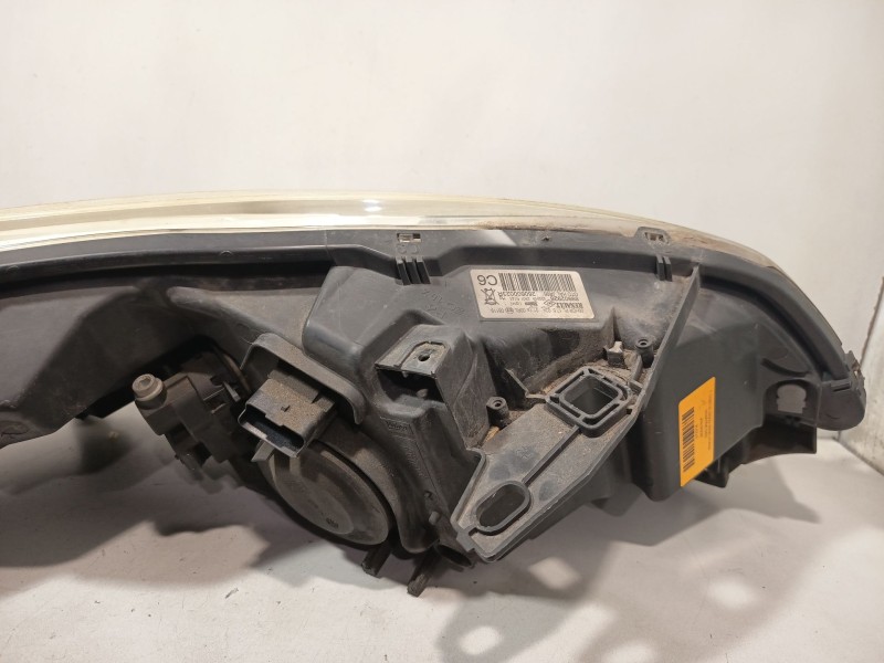 Recambio de faro izquierdo para renault grand scénic iii (jz0/1_) 1.9 dci referencia OEM IAM 260606760R  