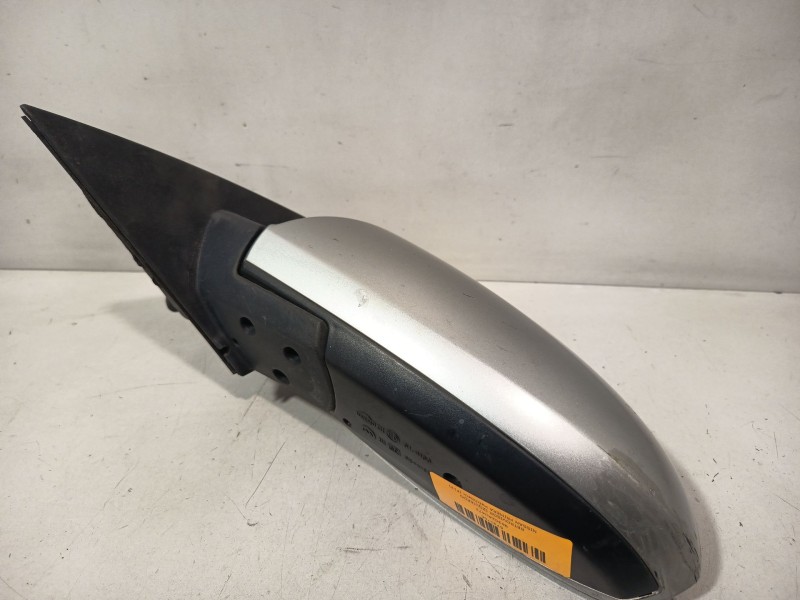 Recambio de retrovisor izquierdo para nissan primera hatchback (p12) 1.8 referencia OEM IAM 96302AU472  