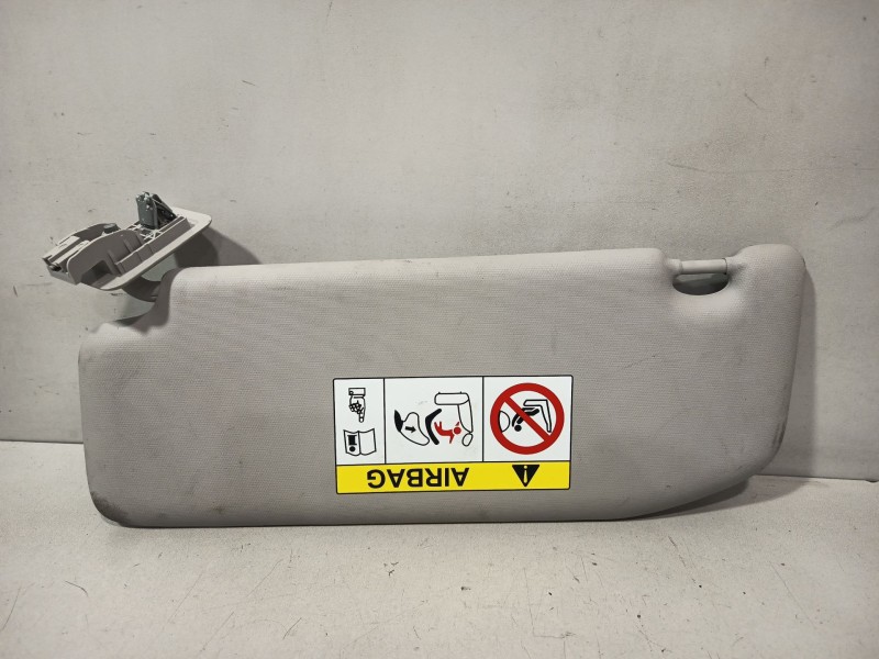 Recambio de parasol derecho para citroën c3 iii (sx) 1.2 vti 82 referencia OEM IAM 98100807BJ  