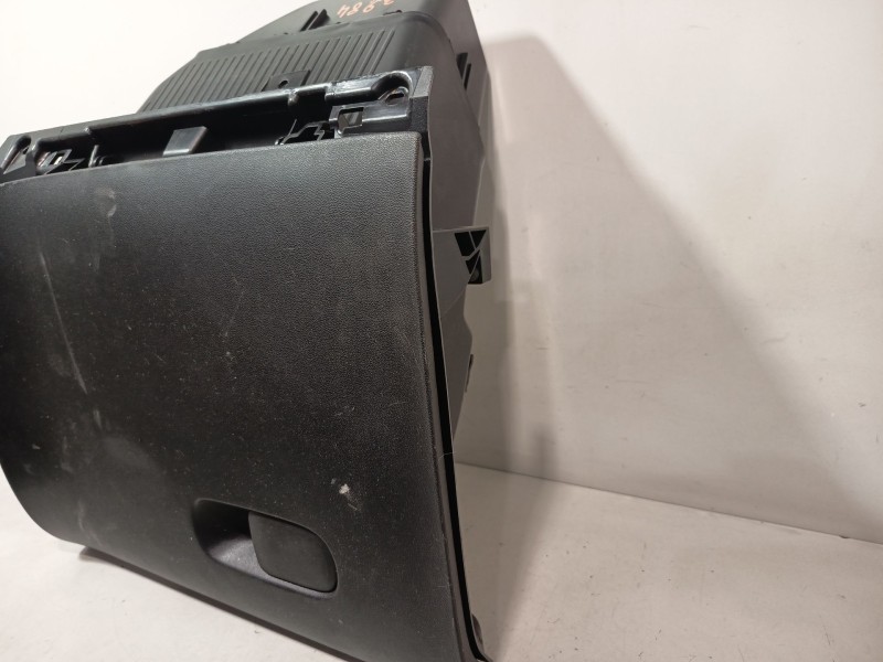 Recambio de guantera para citroën c3 iii (sx) 1.2 vti 82 referencia OEM IAM 98124977ZD  