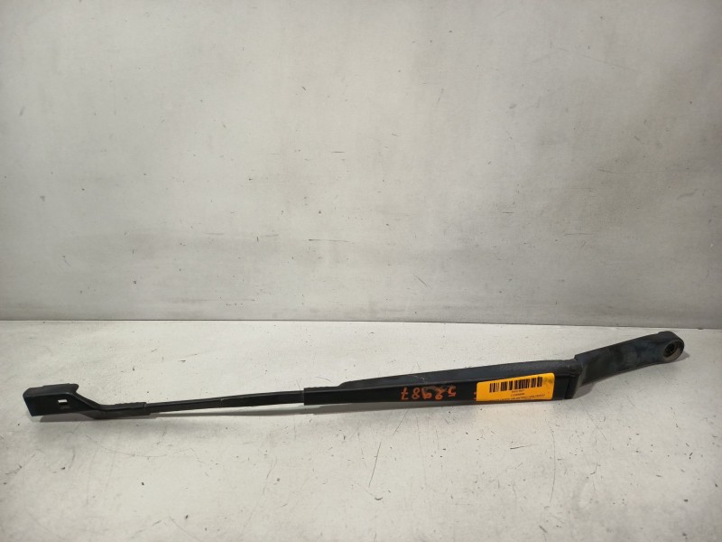 Recambio de brazo limpia delantero izquierdo para opel astra j (p10) 1.6 (68) referencia OEM IAM 13289888  