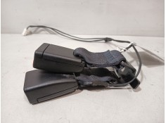 Recambio de enganche cinturon trasero derecho para citroën c3 iii (sx) 1.2 vti 82 referencia OEM IAM 6188682  