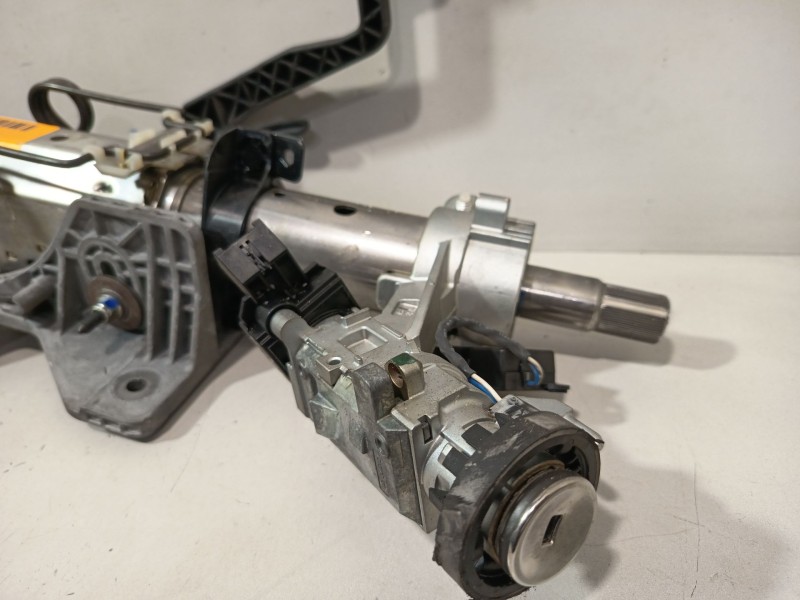 Recambio de columna direccion para opel astra j (p10) 1.6 (68) referencia OEM IAM 13328668  