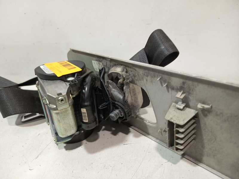 Recambio de cinturon seguridad delantero izquierdo para opel astra j (p10) 1.6 (68) referencia OEM IAM 617023600  