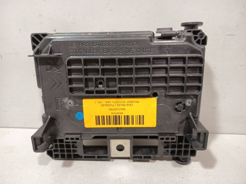 Recambio de caja reles / fusibles para peugeot 207/207+ (wa_, wc_) 1.4 hdi referencia OEM IAM 9667199780  