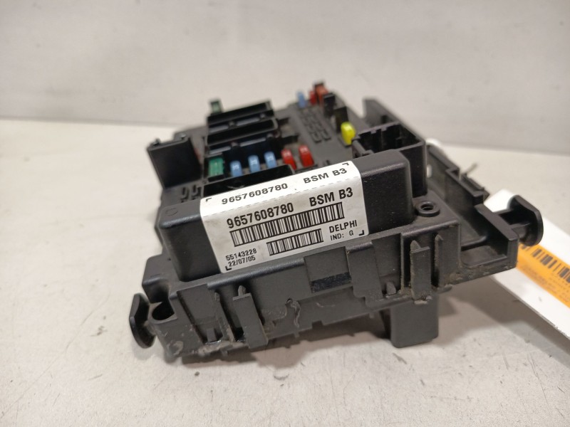 Recambio de caja reles / fusibles para peugeot 206 sw (2e/k) 1.6 16v referencia OEM IAM 6500Y1  