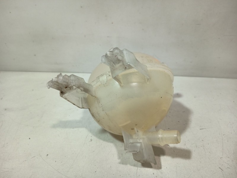 Recambio de deposito expansion para citroën c3 iii (sx) 1.2 vti 82 referencia OEM IAM 9800777280  