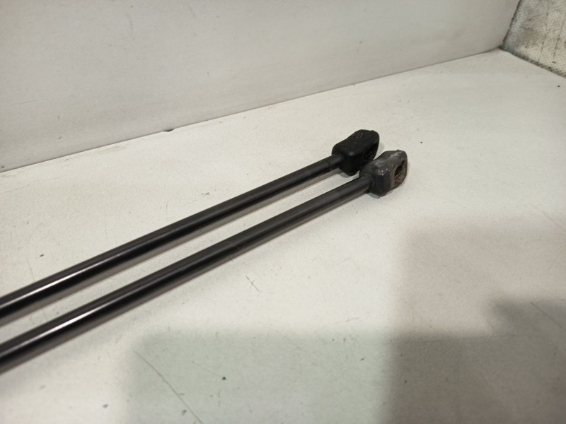 Recambio de amortiguadores maletero / porton para opel astra j (p10) 1.6 (68) referencia OEM IAM 13258179  