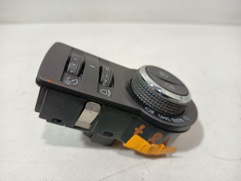 Recambio de mando luces para opel astra j (p10) 1.6 (68) referencia OEM IAM 13268702  