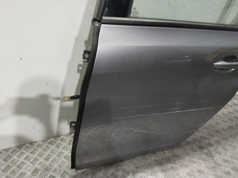 Recambio de puerta trasera izquierda para renault scénic iii (jz0/1_) 1.5 dci referencia OEM IAM 821017991R  