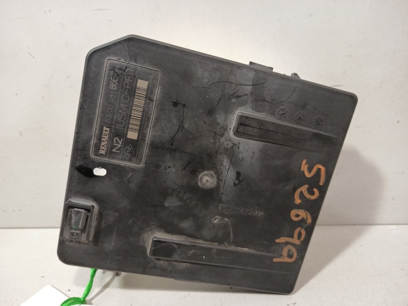 Recambio de caja reles / fusibles para renault grand scénic ii (jm0/1_) 1.6 referencia OEM IAM 8200481866  
