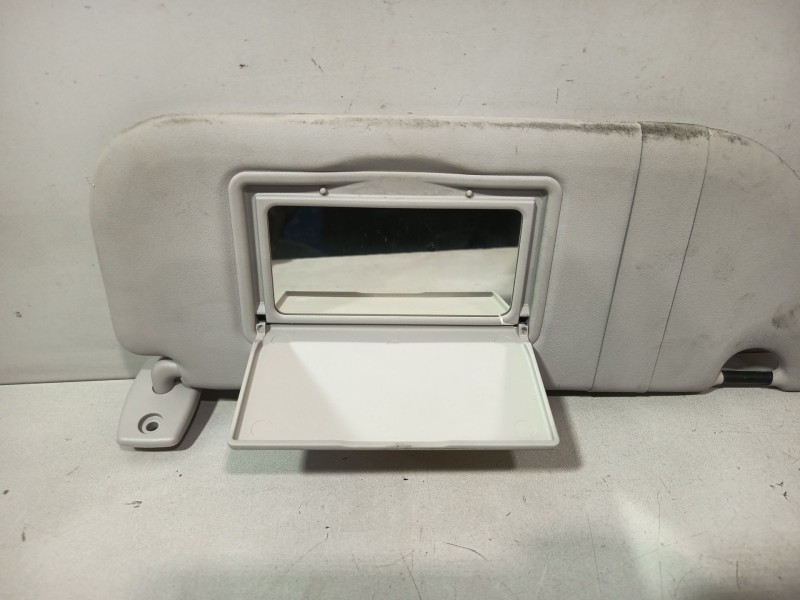 Recambio de parasol derecho para citroën c3 ii (sc_) 1.4 referencia OEM IAM B0A515  