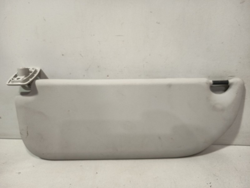 Recambio de parasol derecho para citroën c3 ii (sc_) 1.4 referencia OEM IAM B0A515  