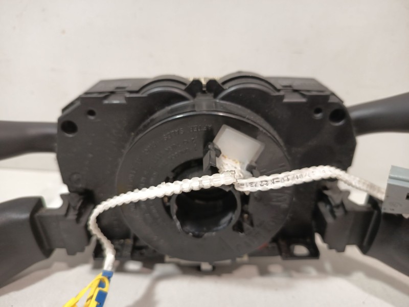 Recambio de mando multifuncion para peugeot 308 sw i (4e_, 4h_) 1.6 hdi referencia OEM IAM 96643943XT  