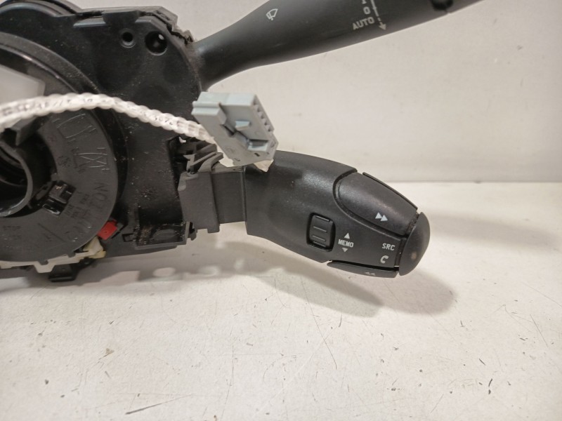 Recambio de mando multifuncion para peugeot 308 sw i (4e_, 4h_) 1.6 hdi referencia OEM IAM 96643943XT  