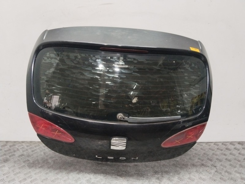 Recambio de porton trasero para seat leon (1p1) comfort limited referencia OEM IAM 1P9827024  