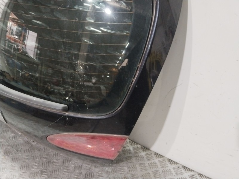 Recambio de porton trasero para seat leon (1p1) comfort limited referencia OEM IAM 1P9827024  