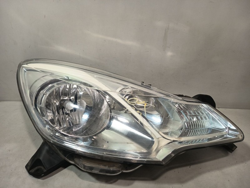 Recambio de faro derecho para citroën c3 ii (sc_) 1.4 referencia OEM IAM 1606930080  