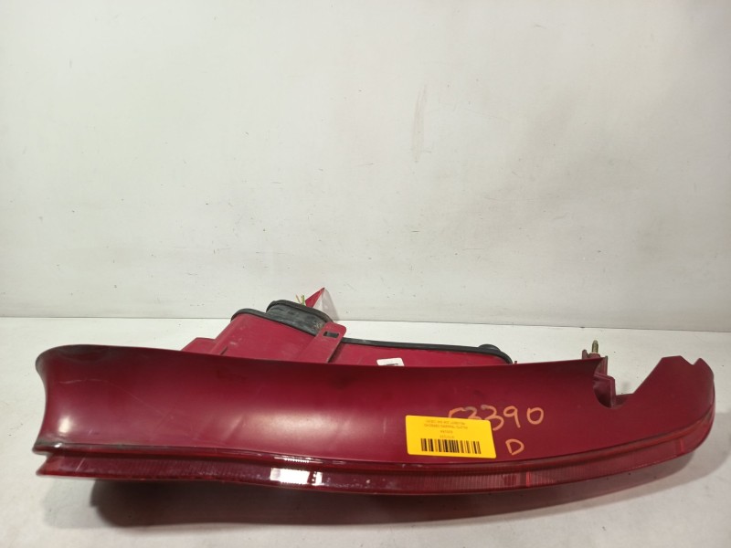 Recambio de piloto trasero derecho para peugeot 206 sw (2e/k) 1.6 16v referencia OEM IAM 6351R4  