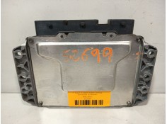 Recambio de centralita motor uce para renault grand scénic ii (jm0/1_) 1.6 referencia OEM IAM 215857789A  