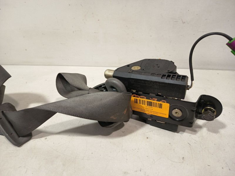 Recambio de cinturon seguridad delantero derecho para daewoo kalos (klas) 1.2 referencia OEM IAM 96410118  