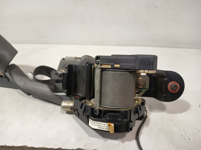 Recambio de cinturon seguridad delantero derecho para daewoo kalos (klas) 1.2 referencia OEM IAM 96410118  