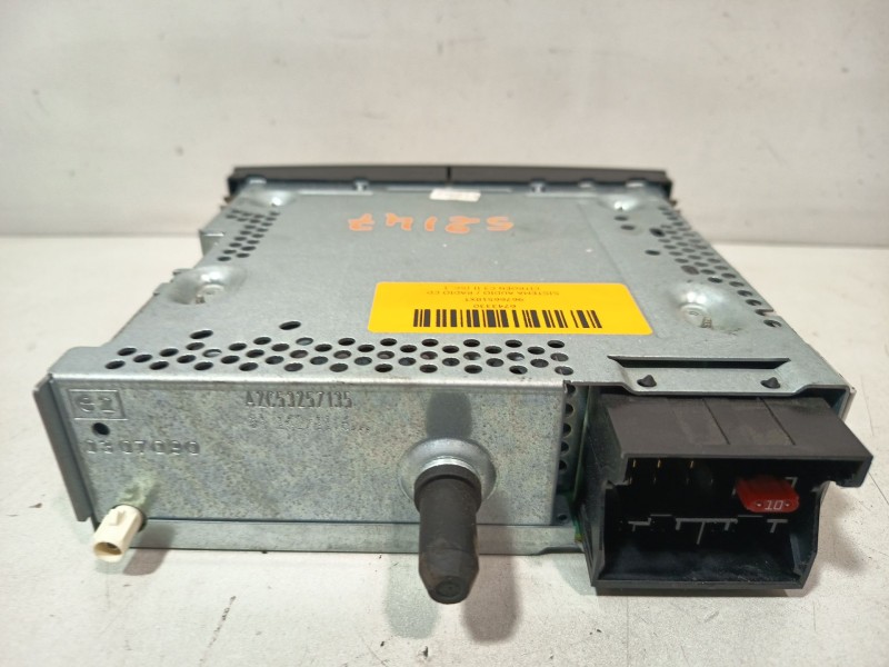 Recambio de sistema audio / radio cd para citroën c3 ii (sc_) 1.4 referencia OEM IAM 96766518XT  