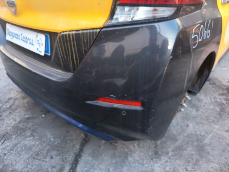Recambio de paragolpes trasero para nissan leaf (ze1) electric referencia OEM IAM 850225SHMA  